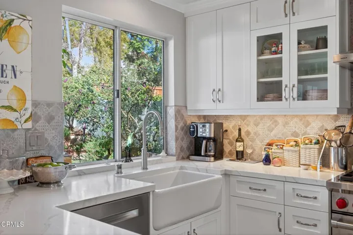 14-web-or-mls-UpmarketMedia_9305Hilliste