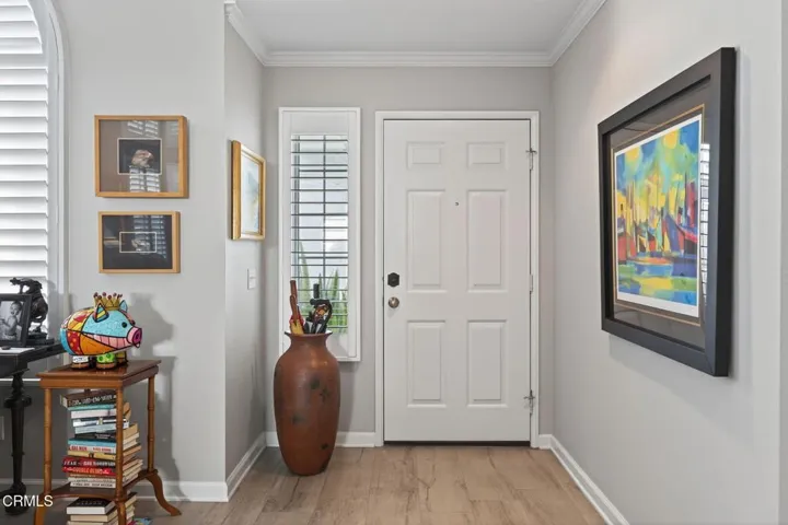 7-web-or-mls-UpmarketMedia_9305Hillister