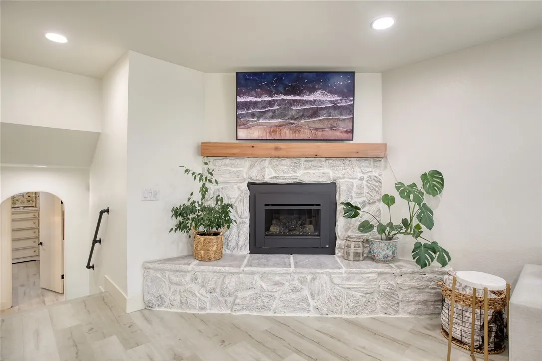 1990 Moss Beach Court, Grover Beach, California 93433 — photo 5