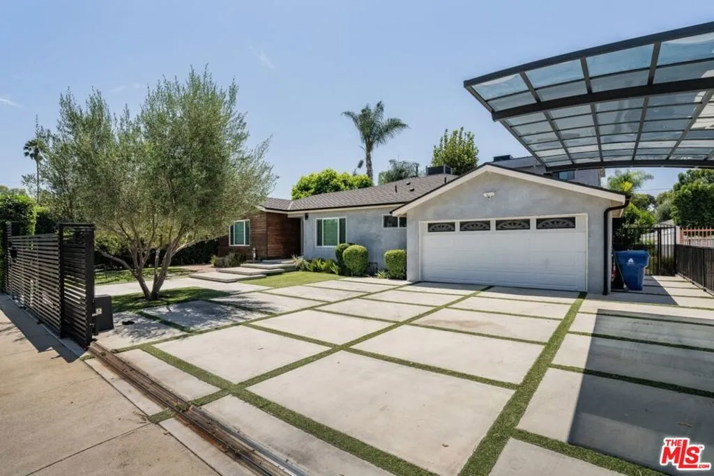 5509 Woodman Avenue, Los Angeles, California 91401 — photo 4