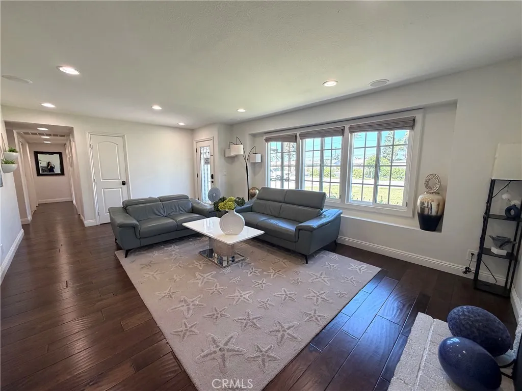 6812 Chapman, Garden Grove, California 92845 — photo 4