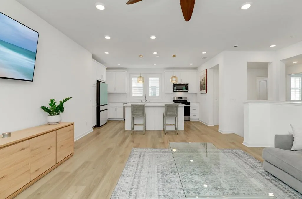 14419 Segal Way, San Diego, California 92126 — photo 5