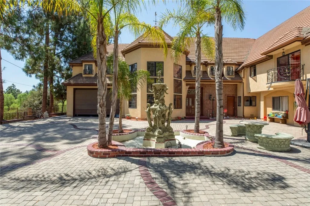 1663 Vista, Glendale, California 91201 — photo 5