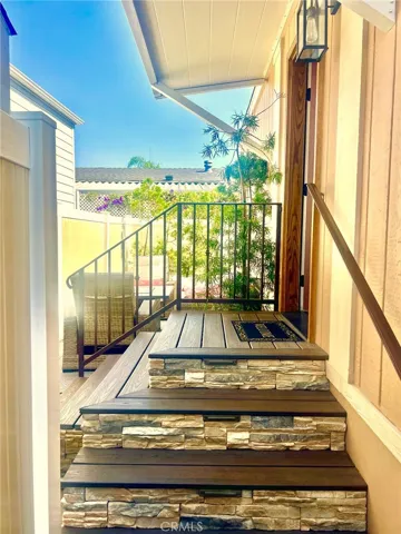 319 Concord, Newport Beach, California 92660 — photo 5