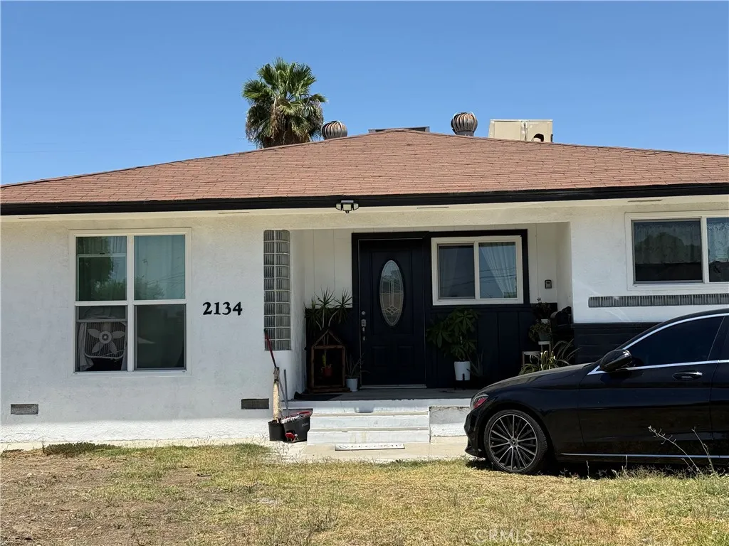 2134 Sacramento