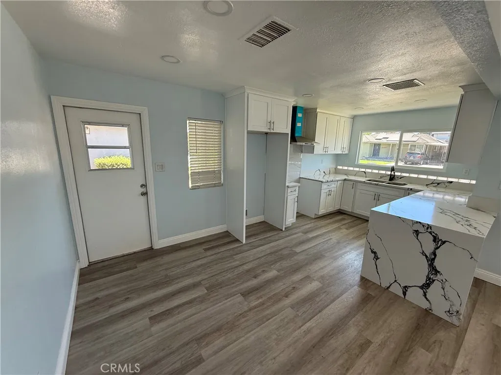 2134 Sacramento, Bakersfield, California 93305 — photo 5