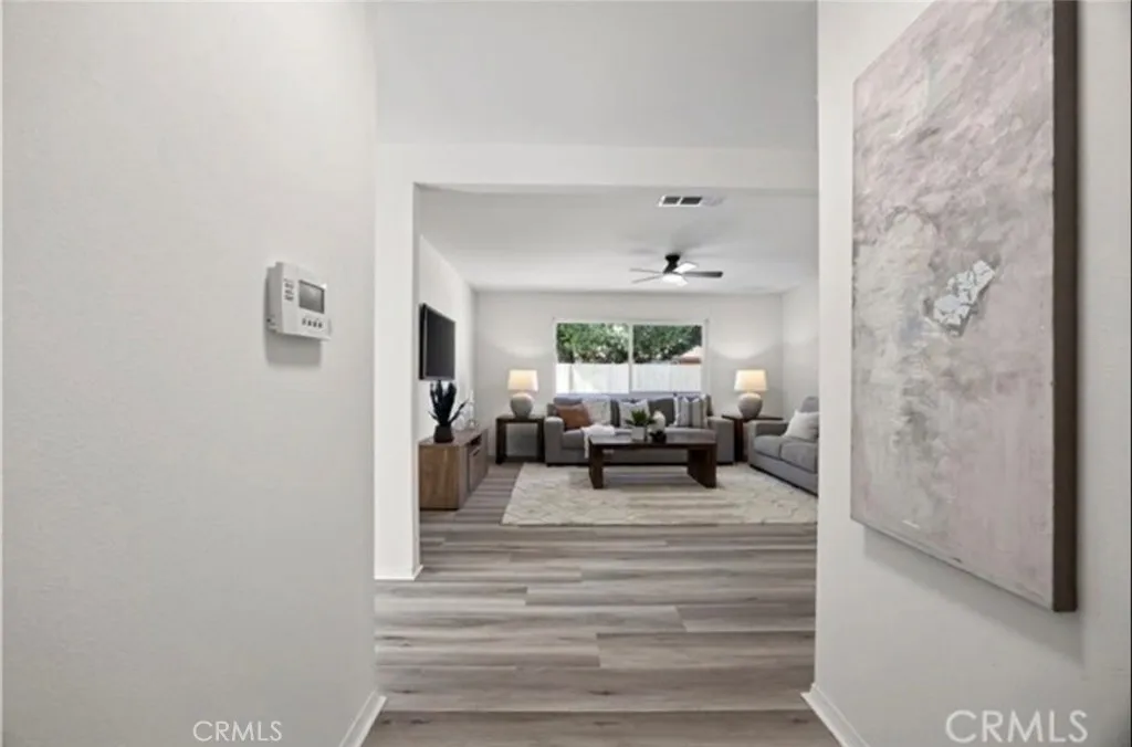 26170 Lancaster, Sun City, California 92586 — photo 5