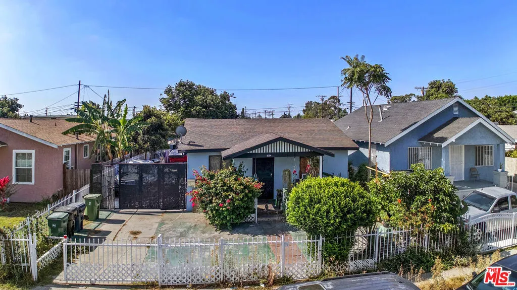 1526 E 77th Place, Los Angeles, California 90001 — photo 5