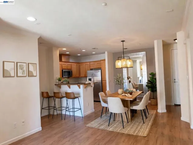 Beautifully virtually stage for potential buyers to envision options