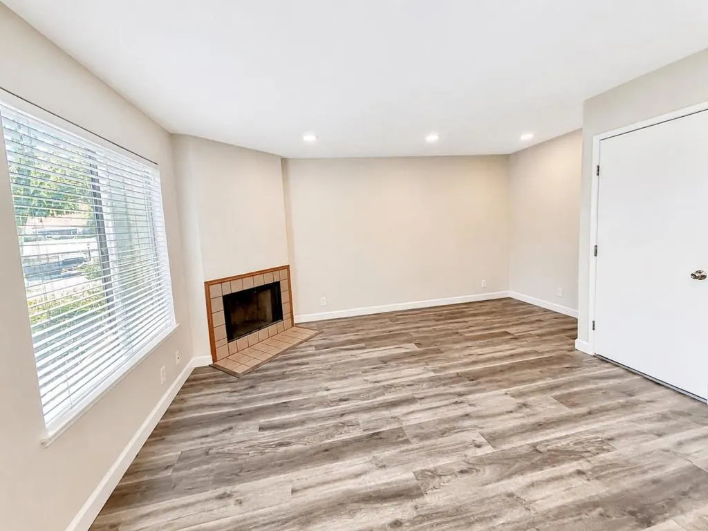 1245 Coyote Creek Place, San Jose, California 95116 — photo 5