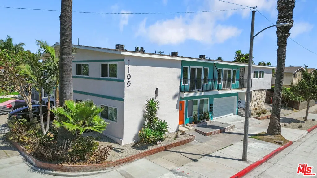 1100 S Inglewood Ave