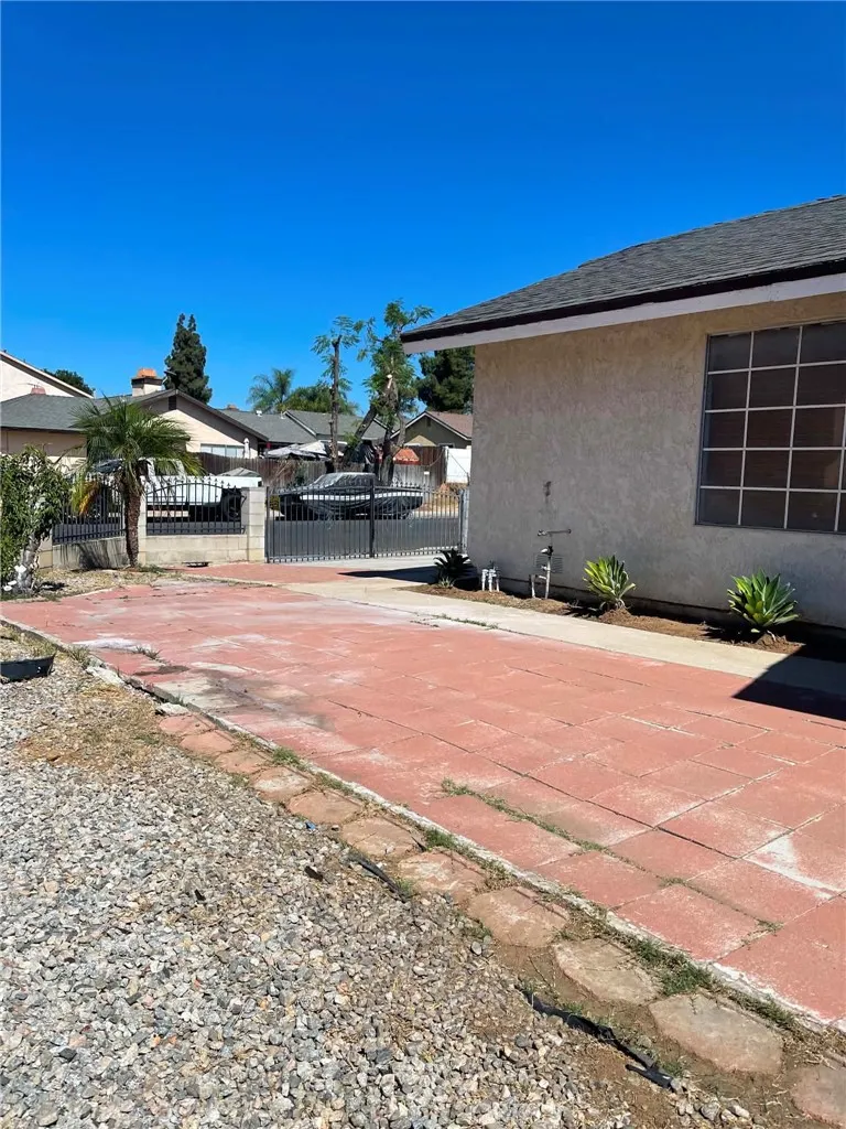 13366 Helmsdale, Moreno Valley, California 92553 — photo 4