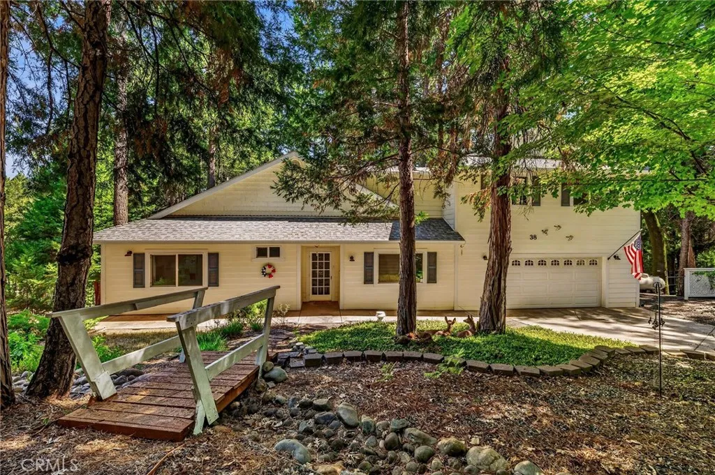 38 Mallard Ct