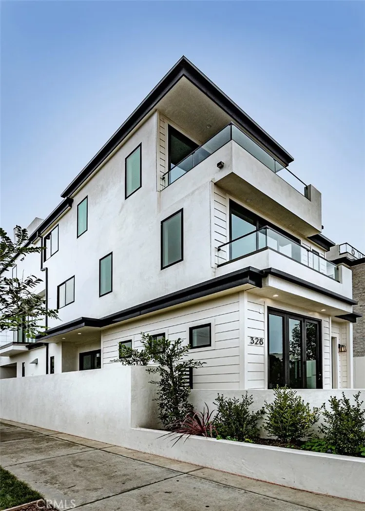 328 3rd Street, Huntington Beach, California 92648 — photo 4