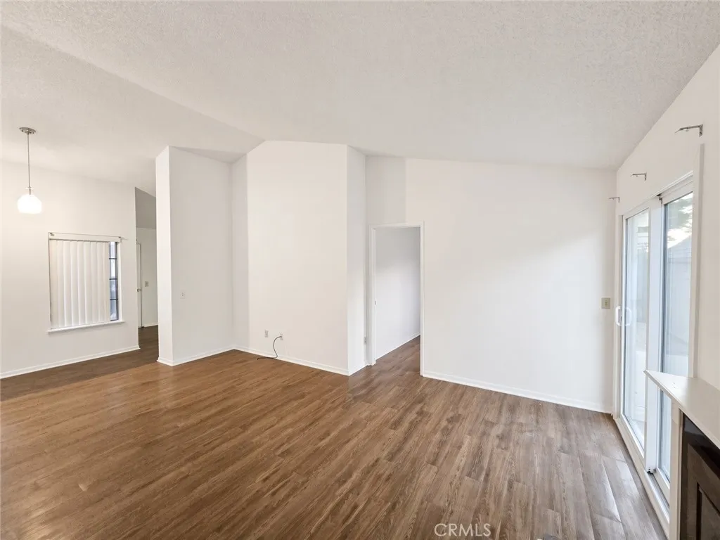 3851 Triton, Palmdale, California 93550 — photo 4
