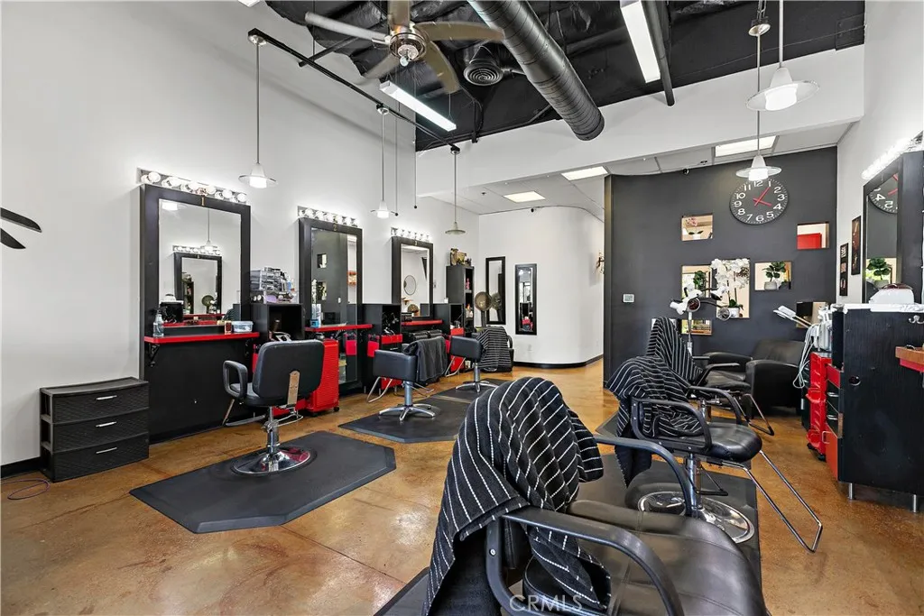 27880 Baseline, Highland, California 92346 — photo 4