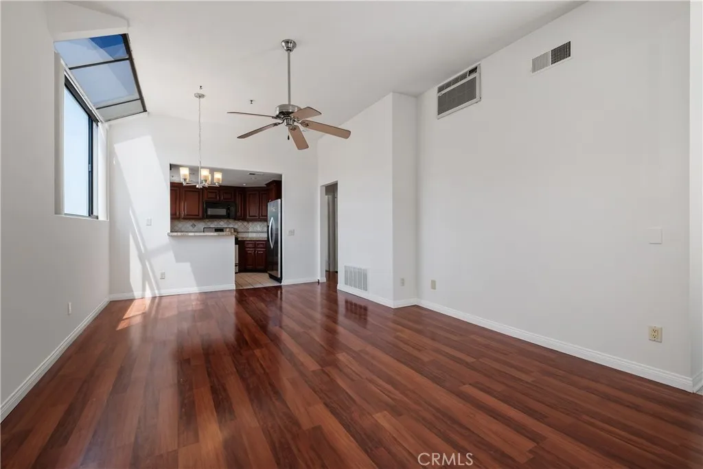 17652 Sergio Circle 202, Huntington Beach, California 92647 — photo 4