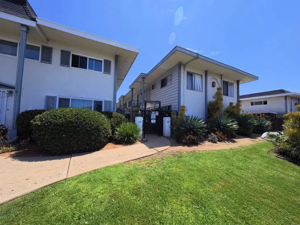 149 4th Ave
