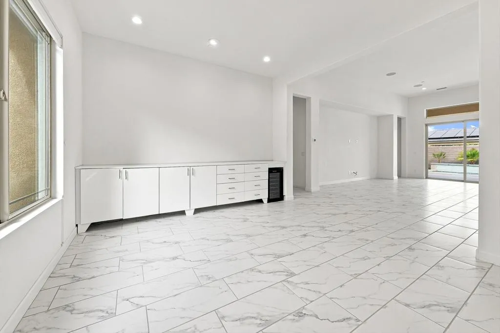 Great Room Entry