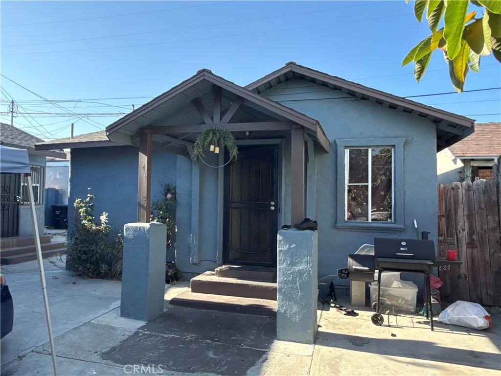 2305 Walter, Huntington Park, California 90255 — photo 5
