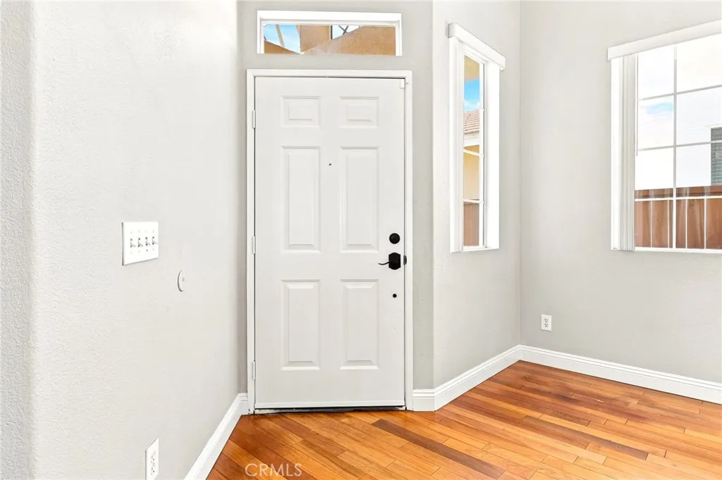 17892 Spring Hill, Riverside, California 92503 — photo 4
