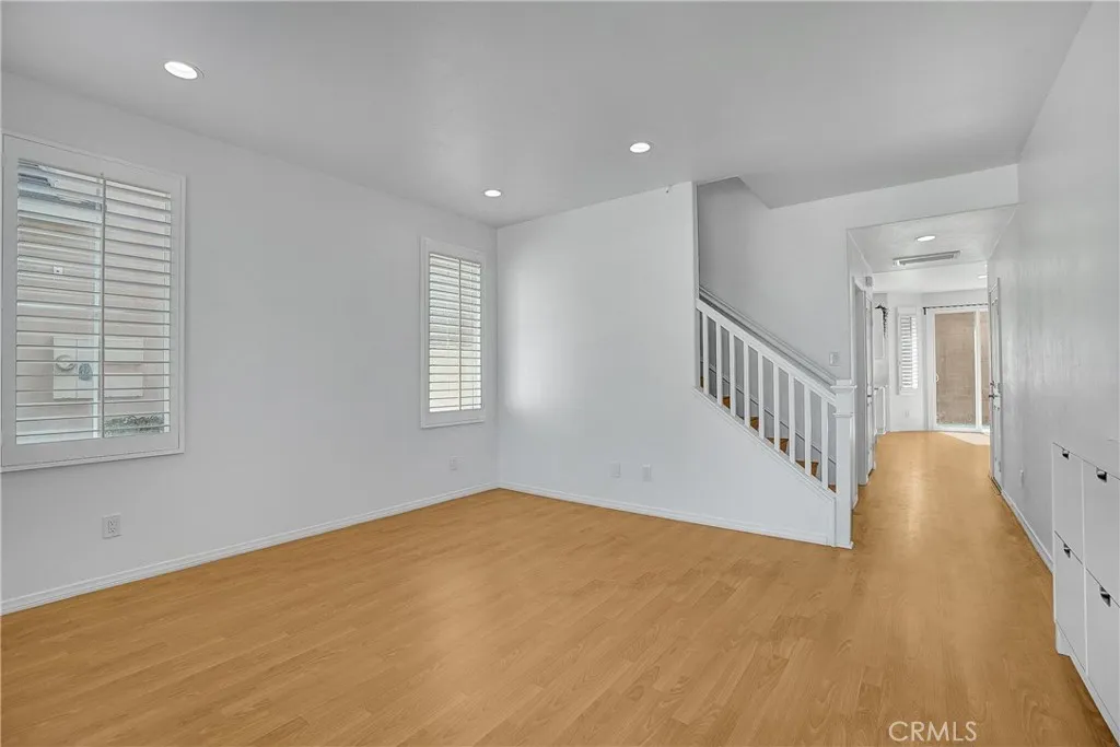 76 Millbrook, Irvine, California 92618 — photo 5