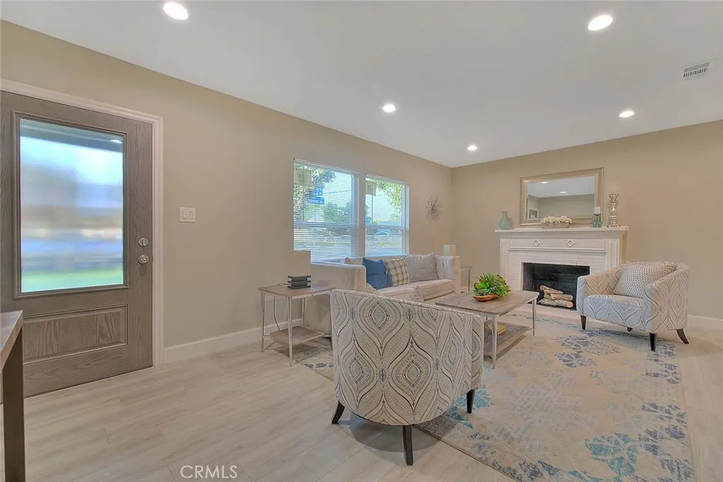 348 Shrode, Monrovia, California 91016 — photo 5