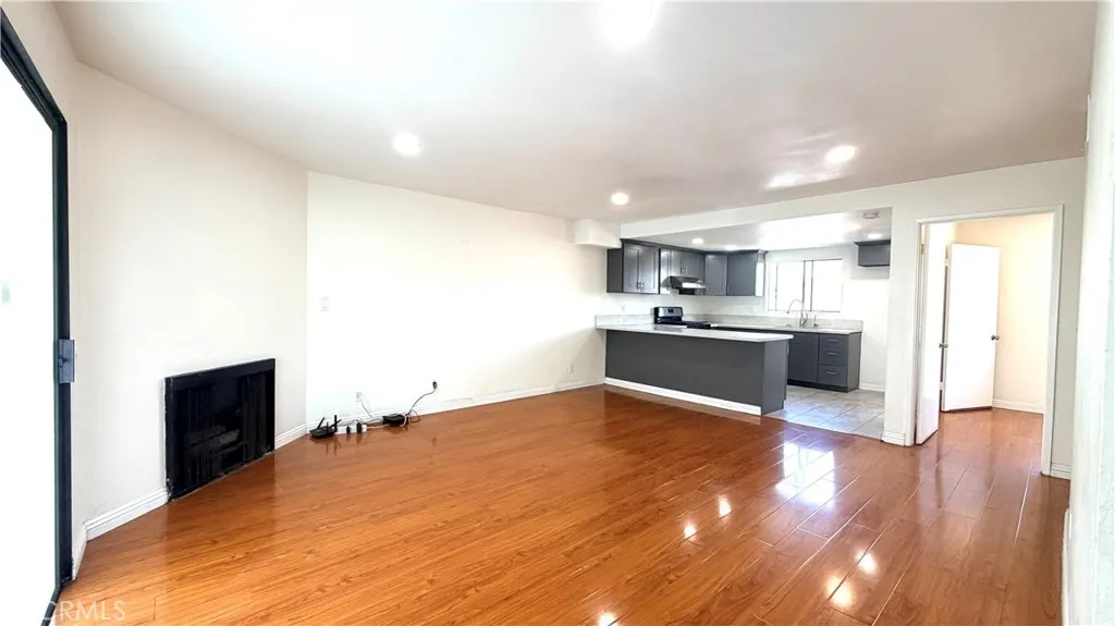 gallery-image 4