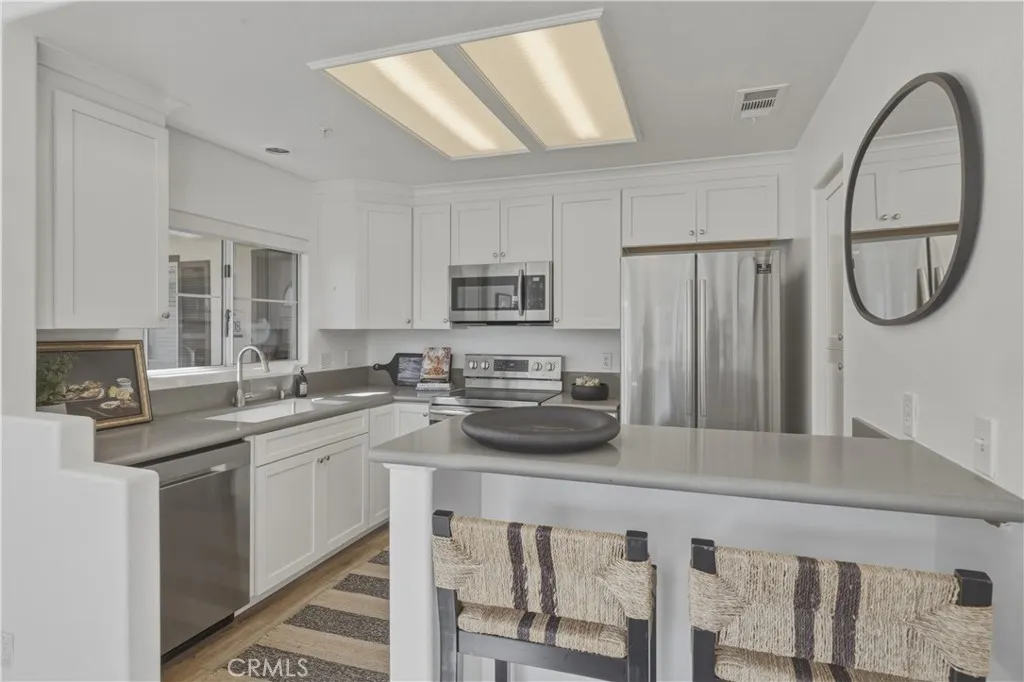 2960 Champion Way 805, Tustin, California 92782 — photo 4