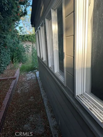 9960 Jovita, Chatsworth, California 91311 — photo 5