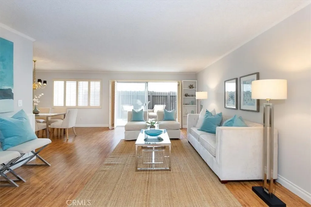 420 S Madison #109 Ave