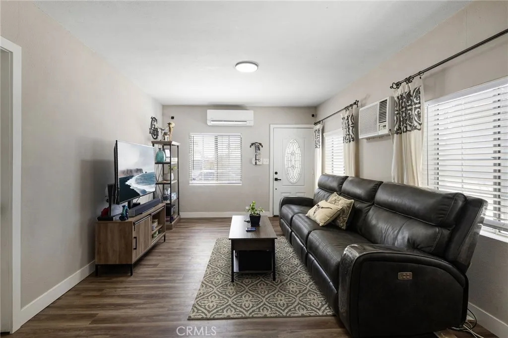909 E I Street, Ontario, California 91764 — photo 5