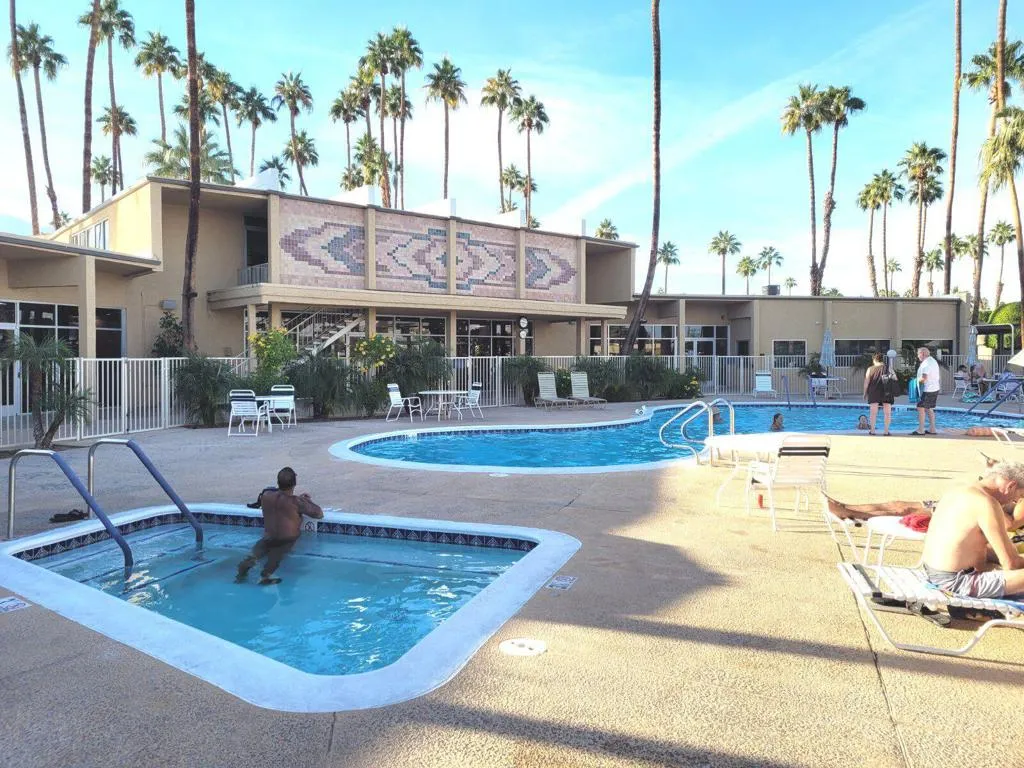Community pool and Spa