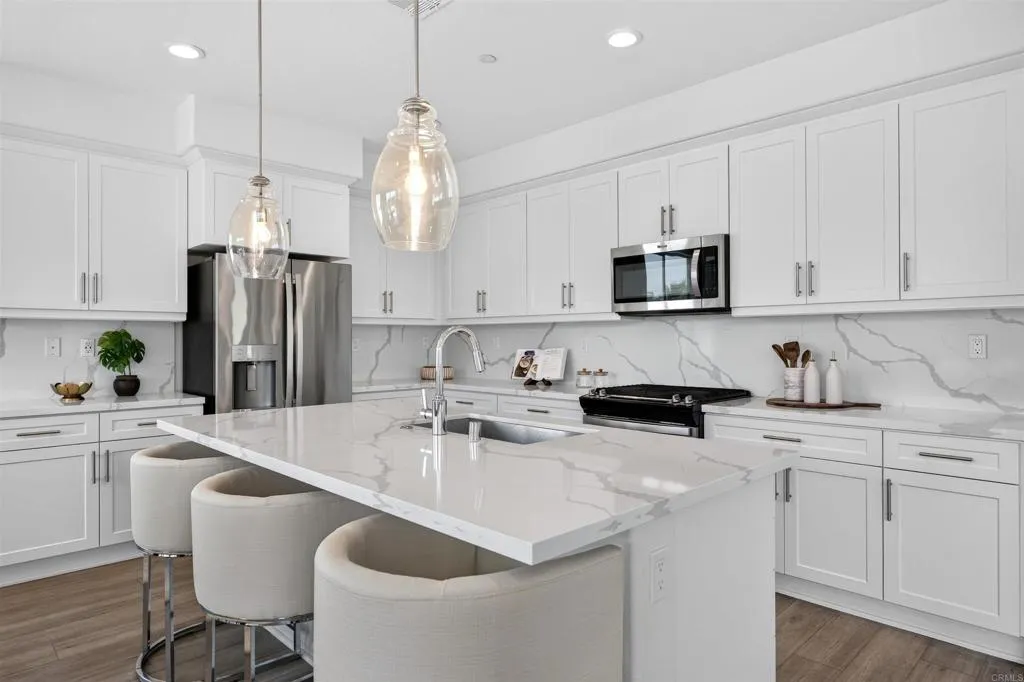 10335 River Bluff Drive, Santee, California 92071 — photo 4