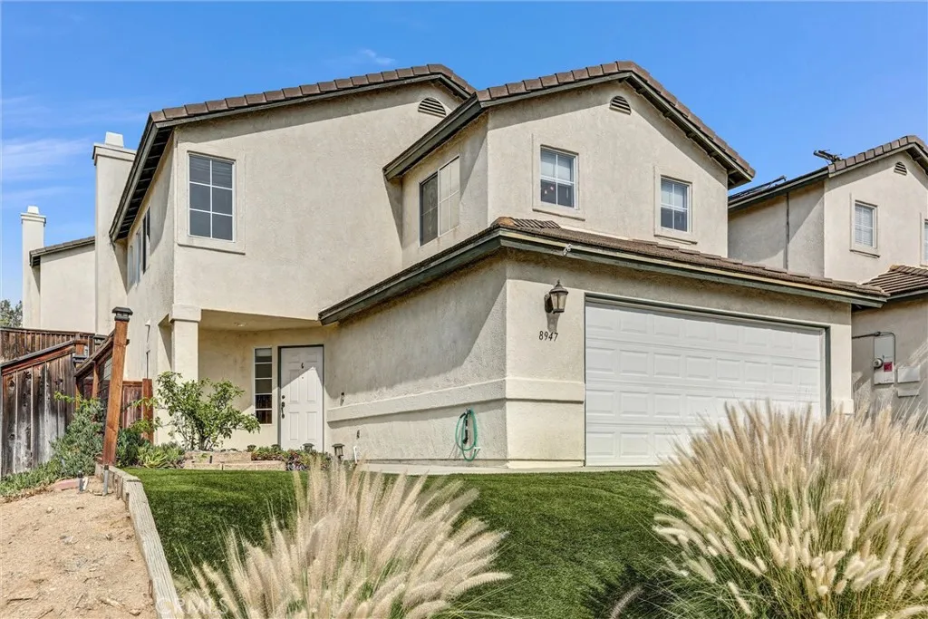 8947 Gateway View Ct