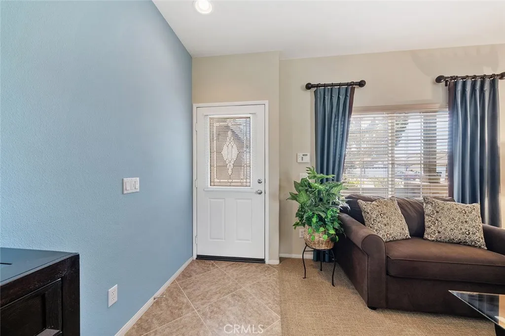 13324 Luna Road, Victorville, California 92392 — photo 5