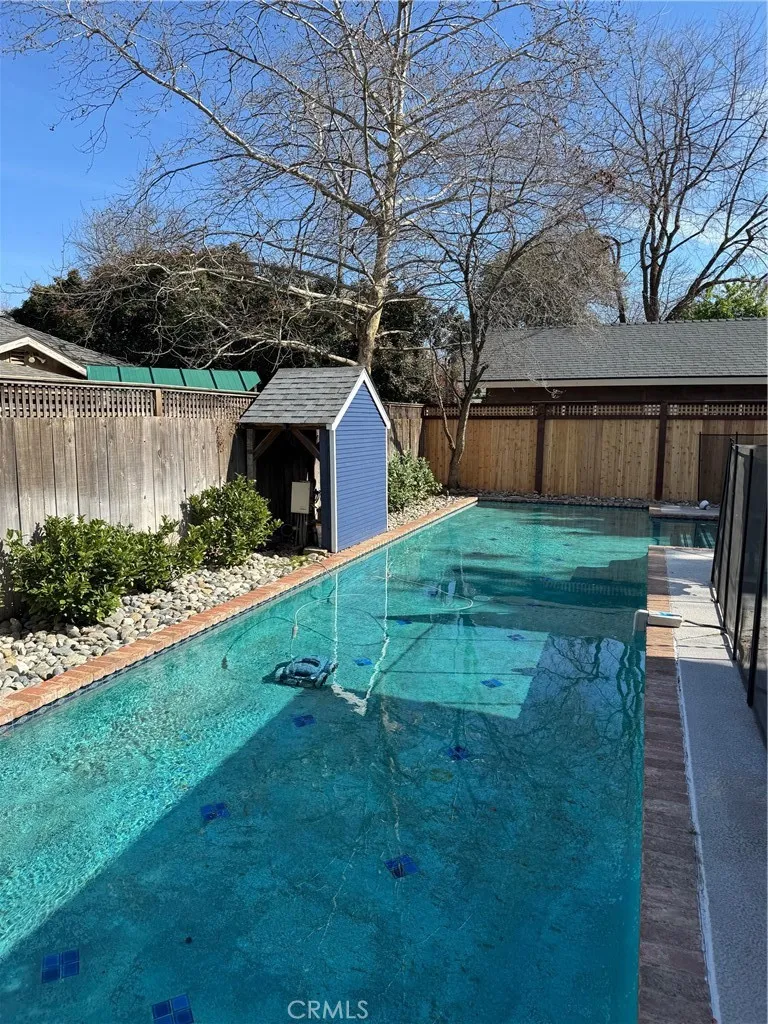 1362 Magnolia