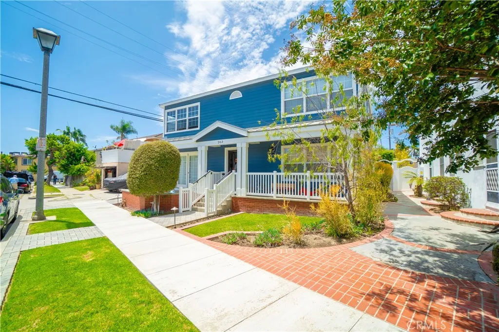 263 Corona Ave