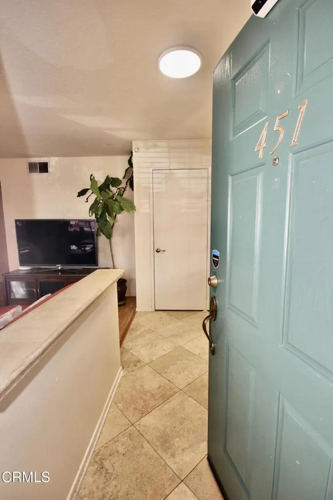 18109 Erik Court 451, Canyon Country, California 91387 — photo 4