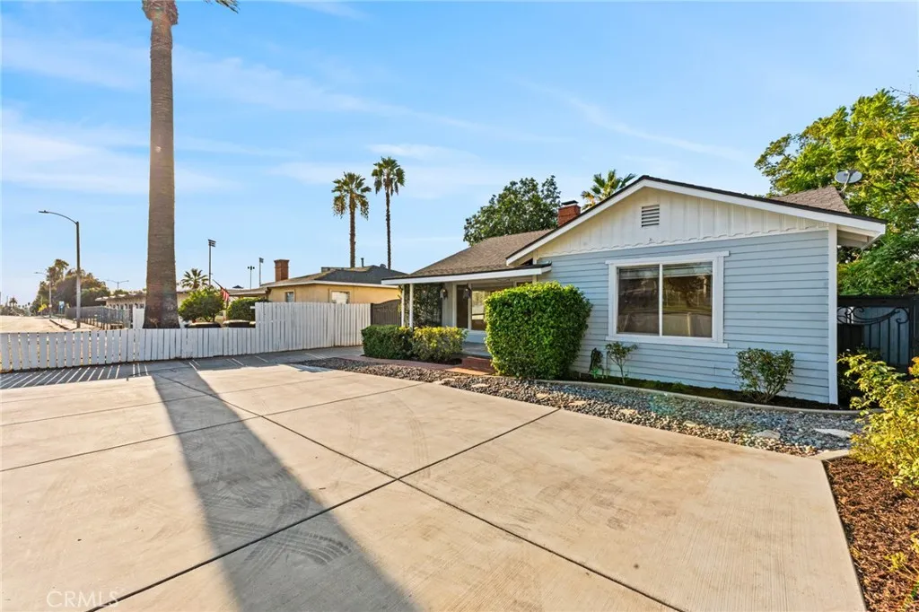839 E Citrus, Redlands, California 92374 — photo 5