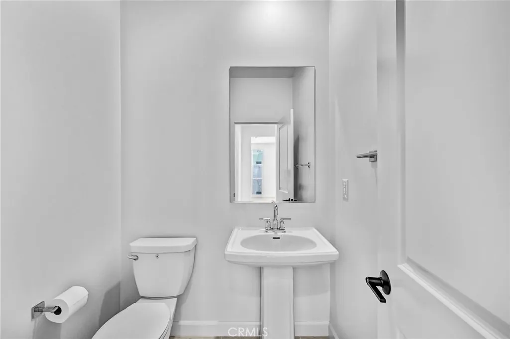 Powder room Powder room