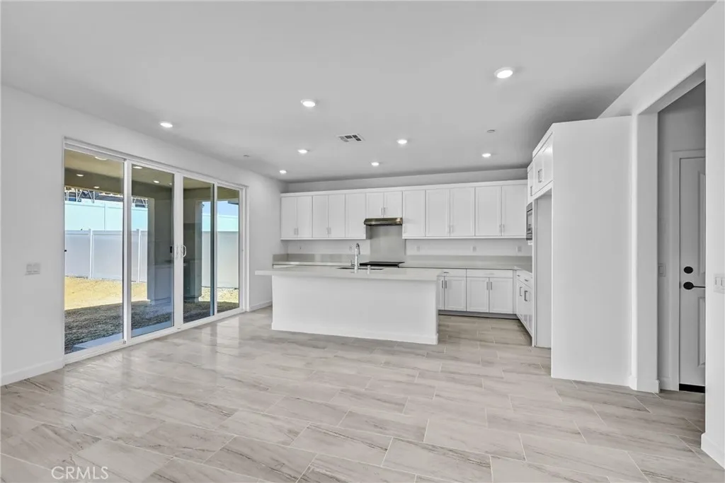5538 Alethea Way, Oceanside, California 92057 — photo 4