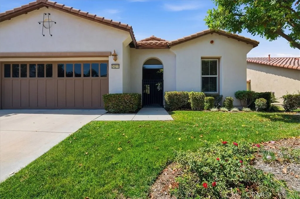 24211 Whitetail, Corona, California 92883 — photo 5