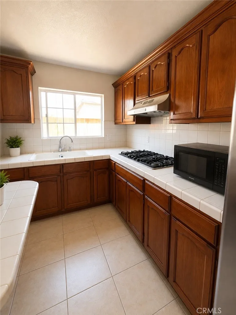 815 E 109th Street, Los Angeles, California 90059 — photo 5