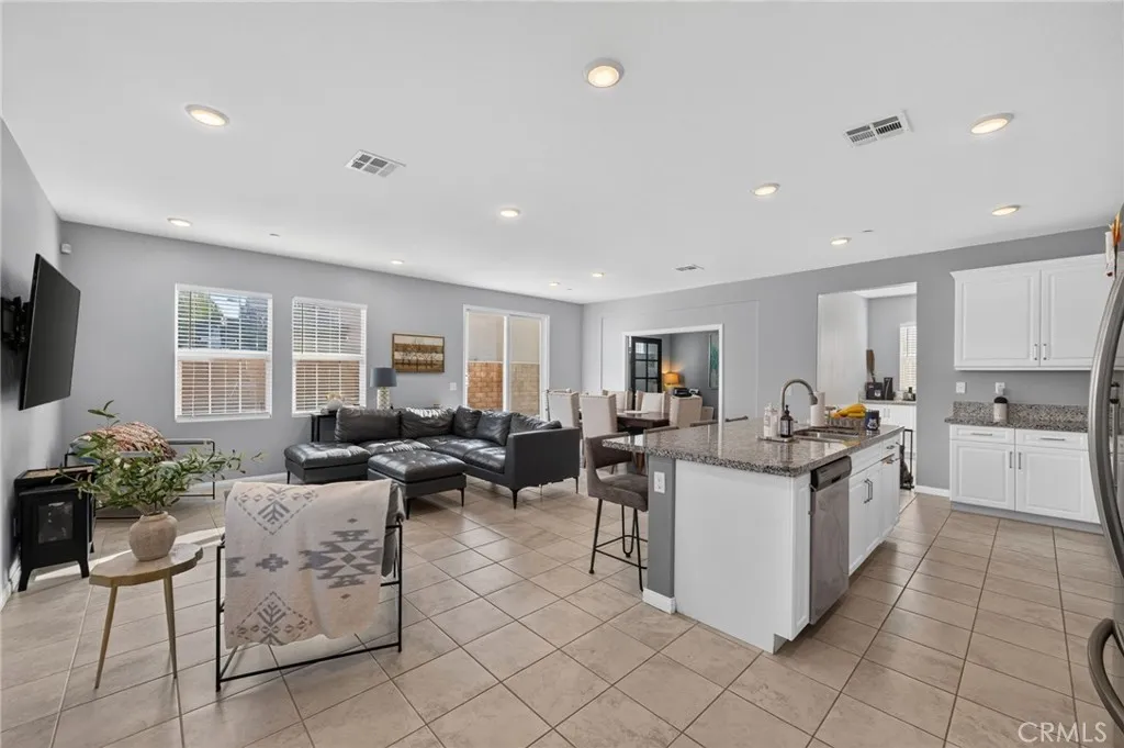 25003 Rockston Drive, Corona, California 92883 — photo 4