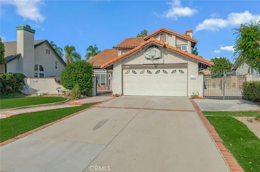 1310 Heidelberg Ave