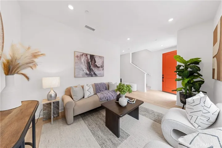 1816 E 1st 440, Santa Ana, California 92705 — photo 5