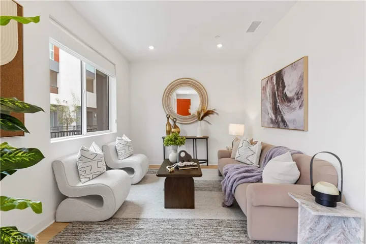 1816 E 1st 440, Santa Ana, California 92705 — photo 4
