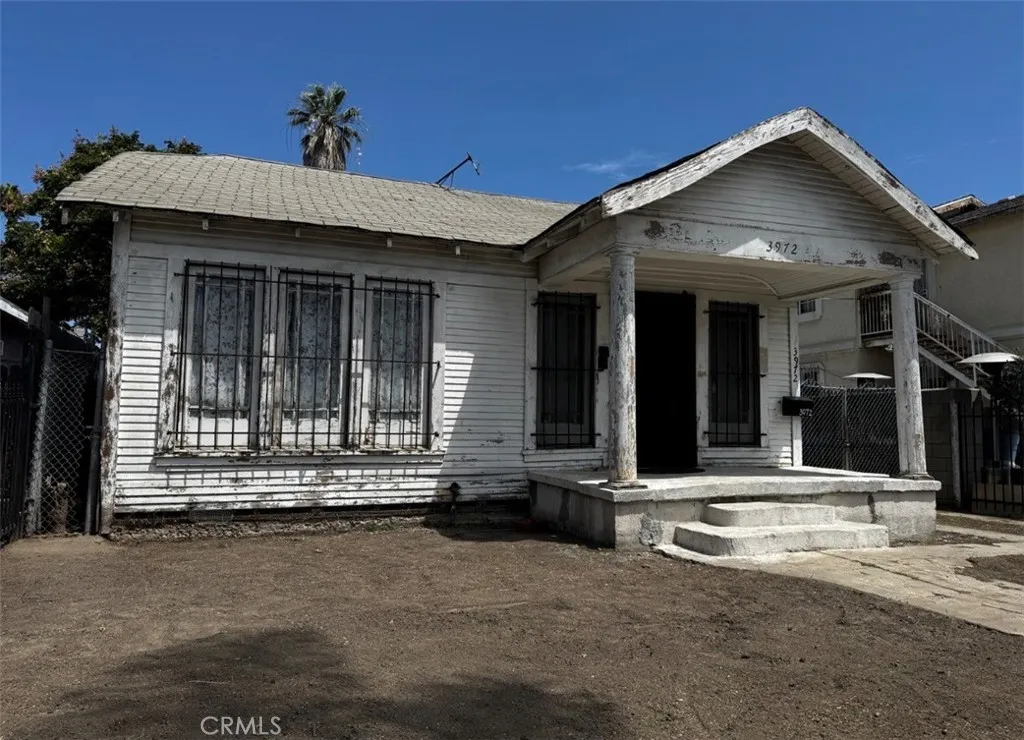 3972 S Hobart, Los Angeles, California 90062 — photo 4