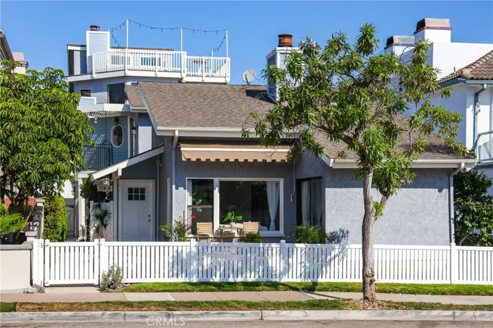 119 second street Seal Beach in Orange County.